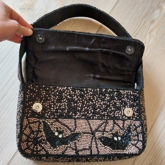 Beaded Bat Bag - Picture 4 of 5